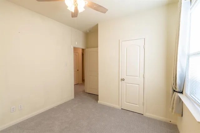 $2,100 | 208 Liberty Lane, Venus, TX 76084