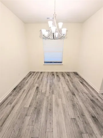 $2,100 | 208 Liberty Lane, Venus, TX 76084