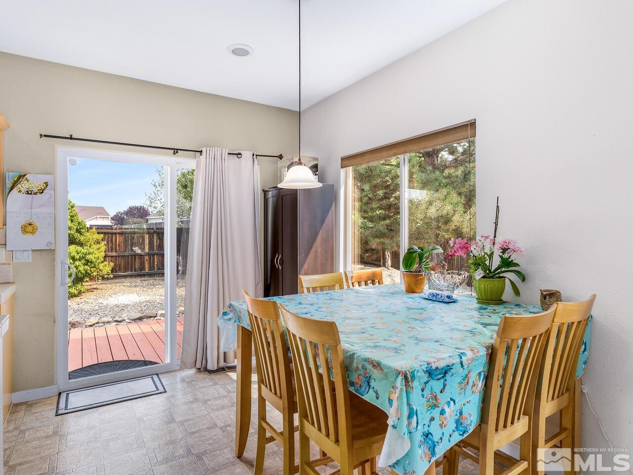 9756 Autumn Leaf Way Reno, NV 89506 - Photo 10 of 21 Photo 10