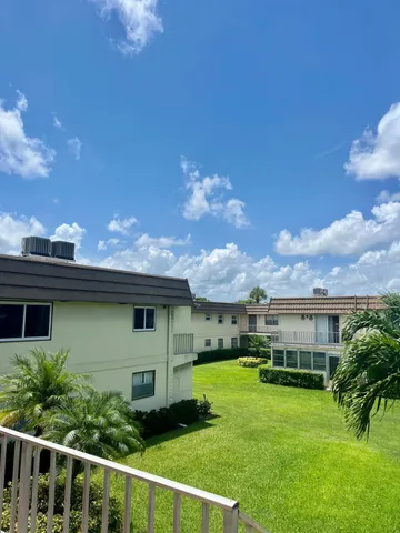 $2,500 | 123 Saxony C Delray Beach, Delray Beach, FL 33446