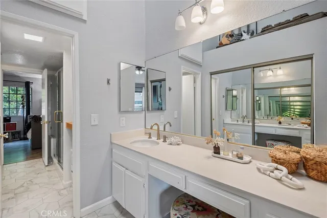 $699,000 | 2220 East Chapman Avenue, Unit 5, Fullerton, CA 92831