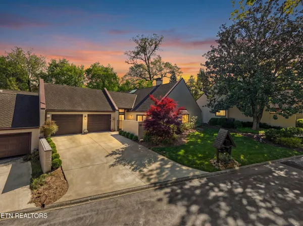 $675,000 | 1362 Orleans Drive, Knoxville, TN 37919