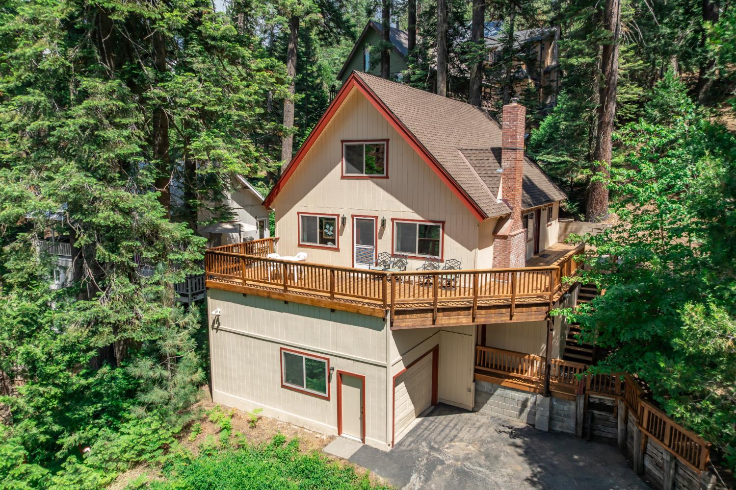 44249 Shaver Lake Road Shaver Lake, CA 93664 - Photo 2 of 30