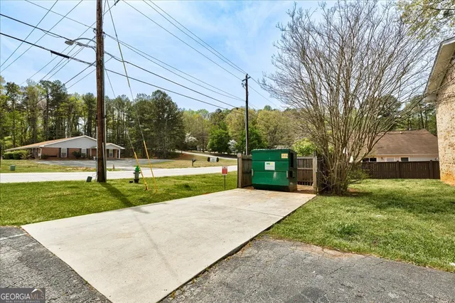 $1,095 | 111 West Burke Street, Unit A8, Stockbridge, GA 30281
