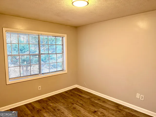 $1,095 | 111 West Burke Street, Unit A8, Stockbridge, GA 30281