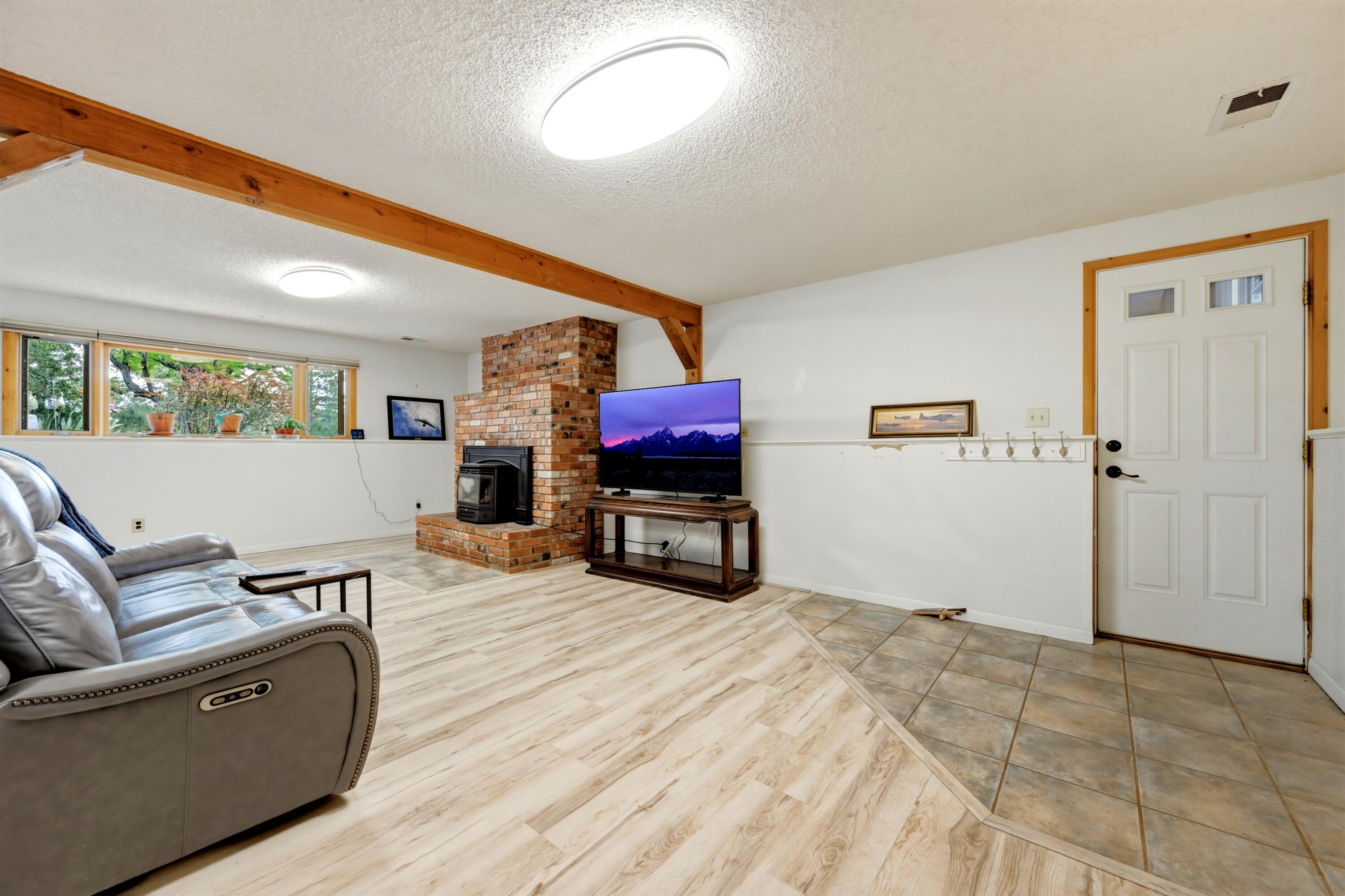 78 Beaver Creek Road Sheridan, WY 82801 - Photo 34 of 57 35