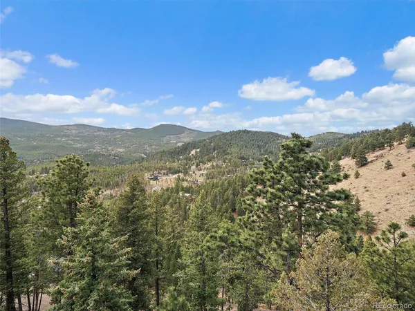 $2,300,000 | 32643 Lodgepole Circle, Evergreen, CO 80439