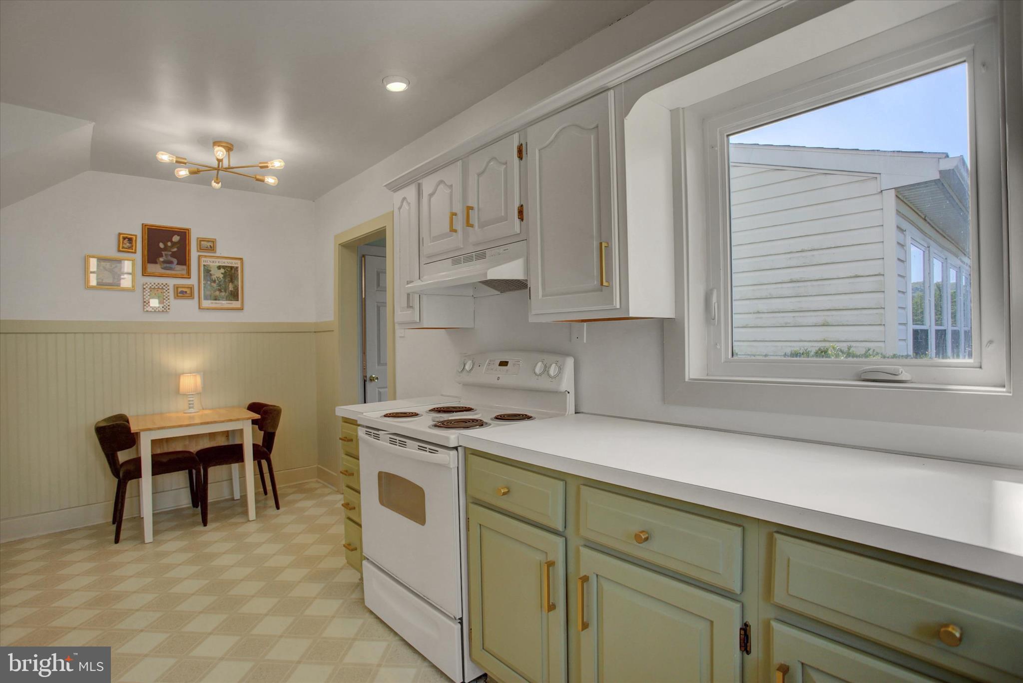 225 Pine Road Mount Holly Springs, PA 17065 - Photo 14 of 38