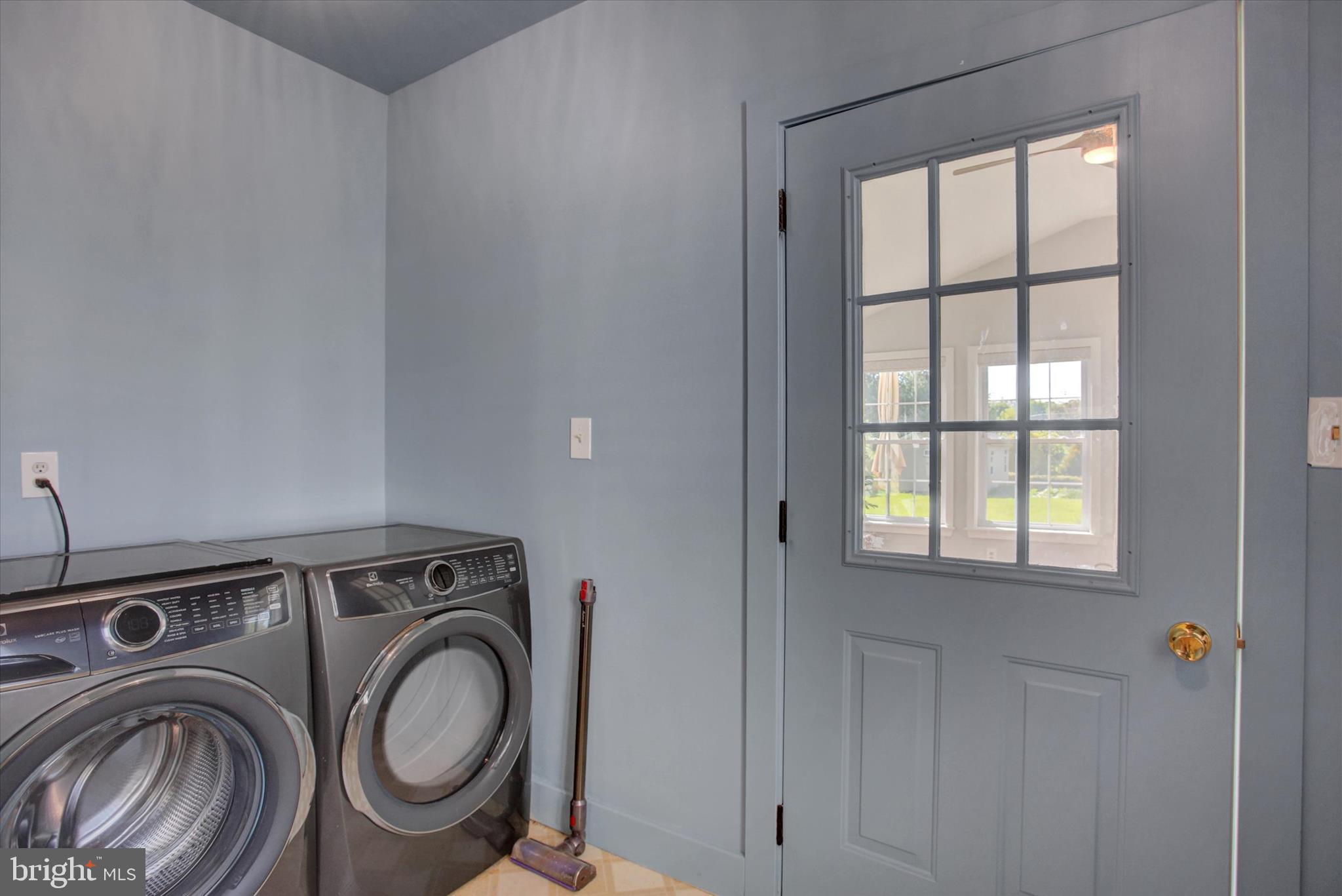 225 Pine Road Mount Holly Springs, PA 17065 - Photo 18 of 38