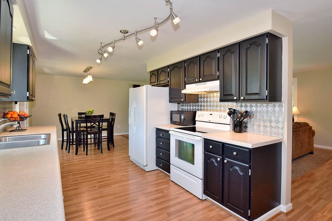 1410 South Century Road Veradale, WA 99037 - Photo 4 of 20 Gallery Image 4