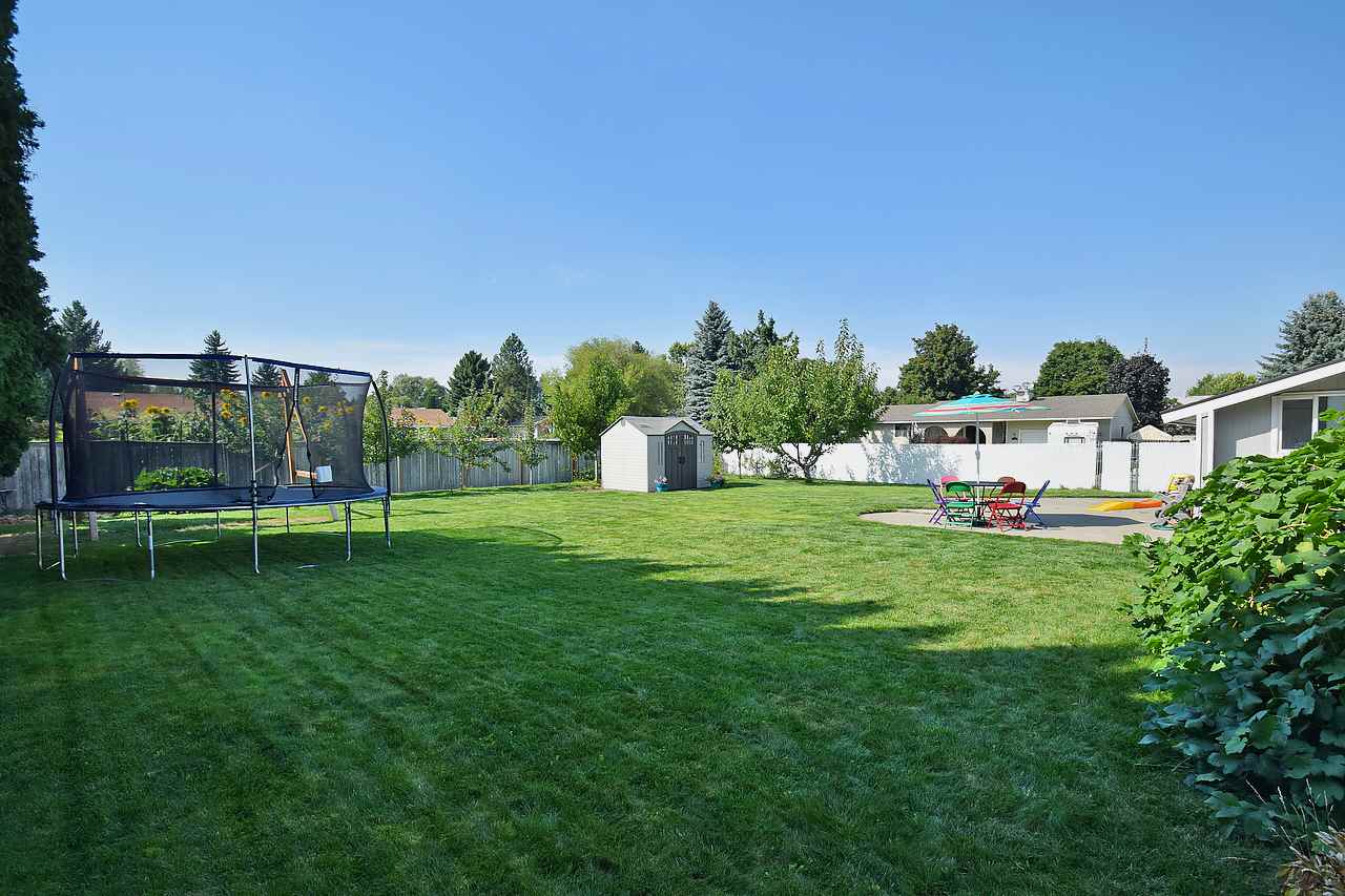 1410 South Century Road Veradale, WA 99037 - Photo 5 of 20 Gallery Image 5