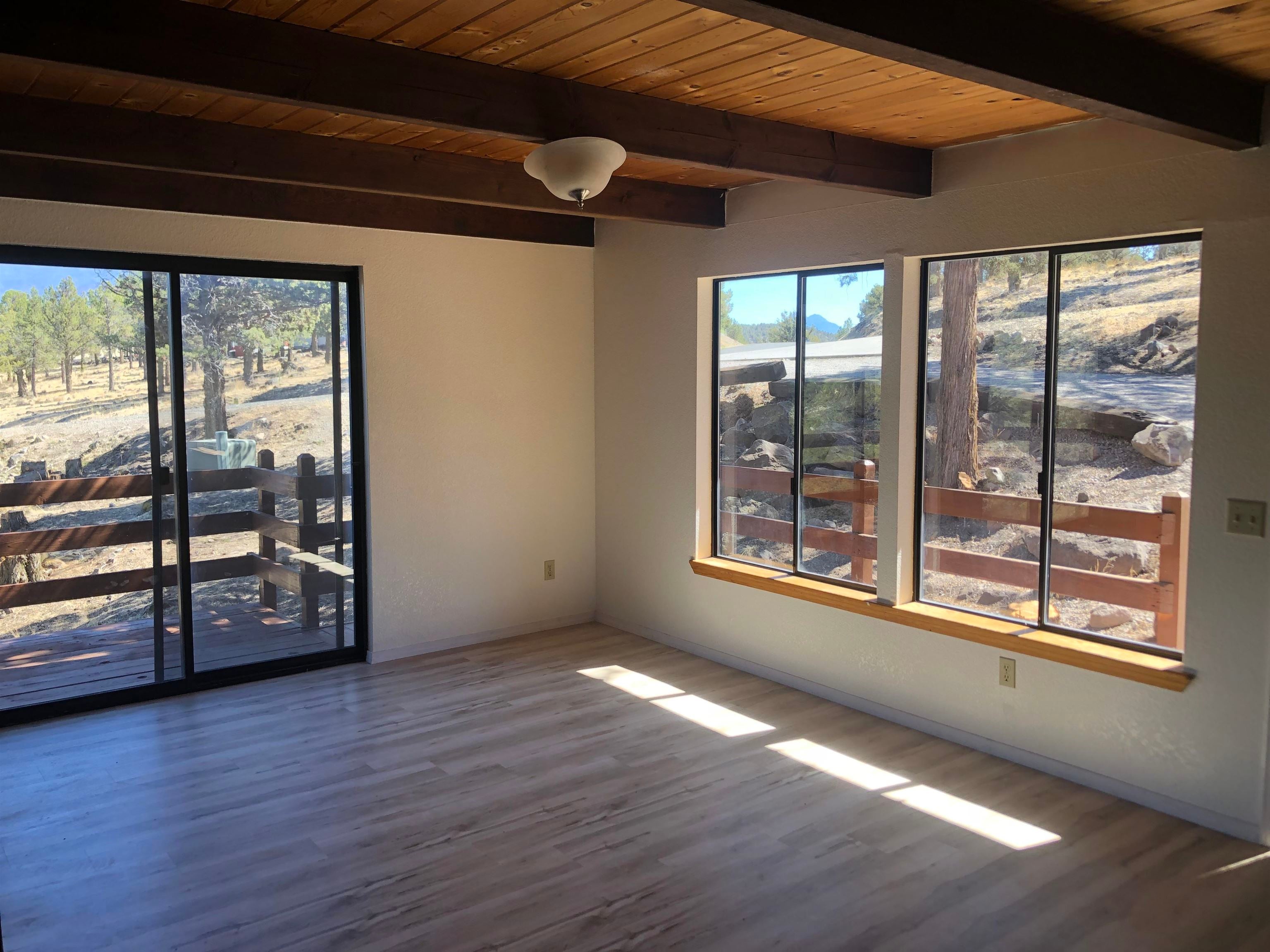 5015 Palomino Road Weed, CA 96094 - Photo 14 of 27 Gallery Image 14