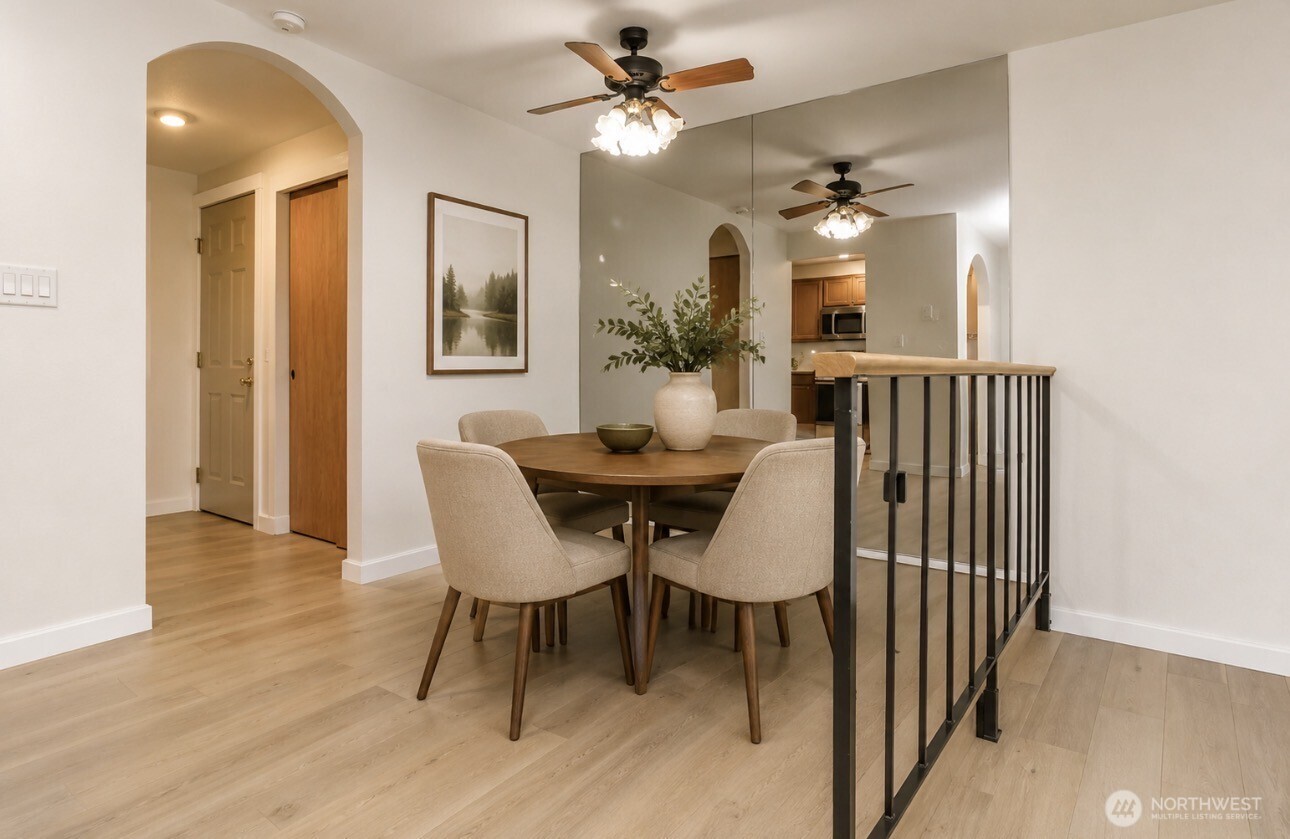 17311 119th Lane Southeast, Unit 3 Renton, WA 98058 - Photo 2 of 34