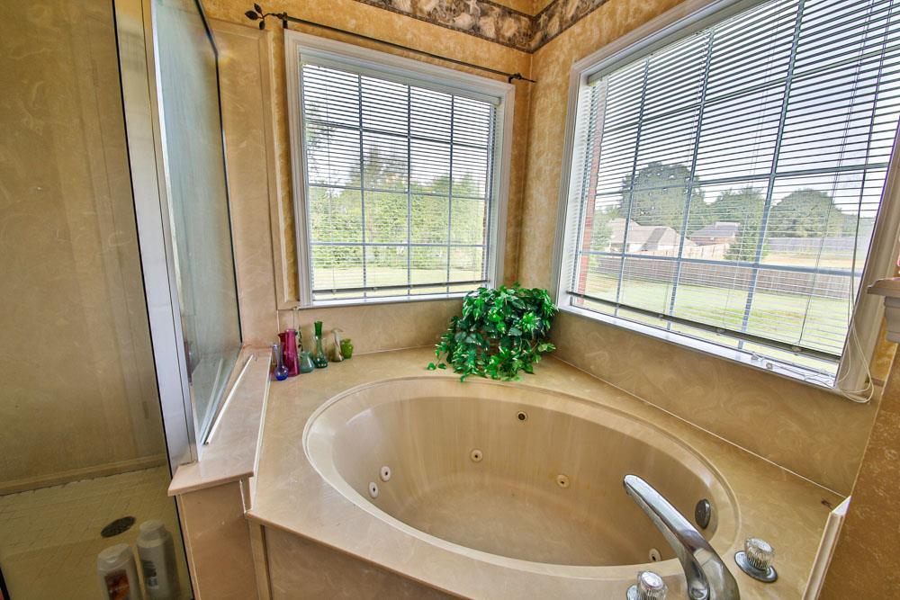 220 Ridgeway Lane Millington, TN 38053 - Photo 14 of 25 Gallery Image 14