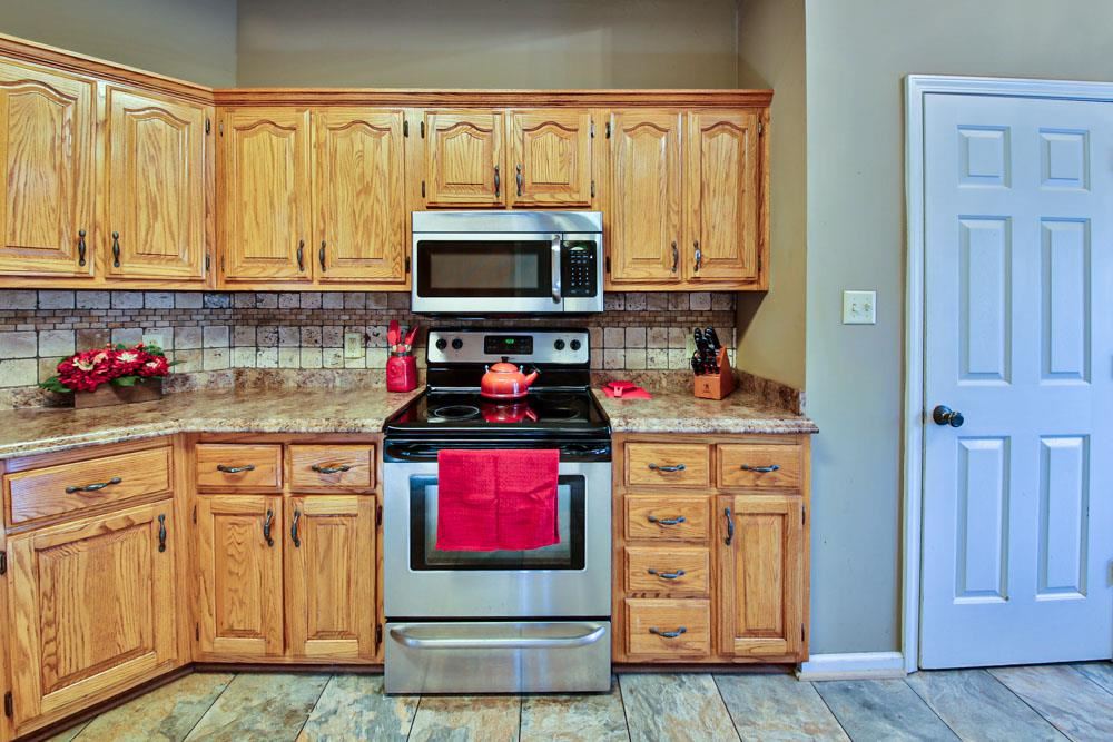 220 Ridgeway Lane Millington, TN 38053 - Photo 9 of 25 Gallery Image 9