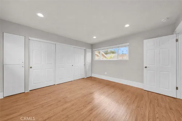 a view of a pathway of a house