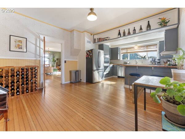 1508 Union Avenue North Bend, OR 97459 - Photo 18 of 43