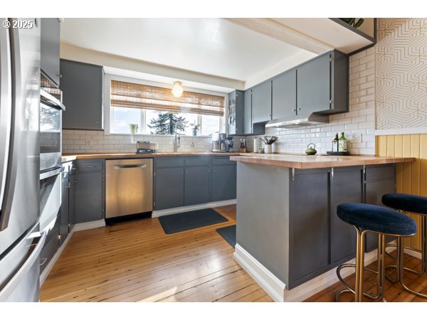 1508 Union Avenue North Bend, OR 97459 - Photo 19 of 43