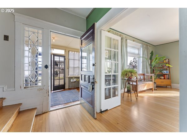 1508 Union Avenue North Bend, OR 97459 - Photo 7 of 43