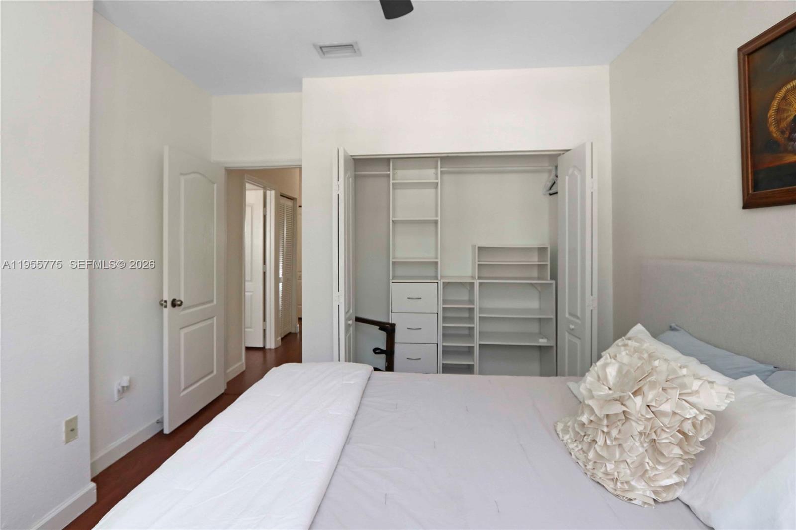 941 Southwest 148th Place Miami, FL 33194 - Photo 11 of 25