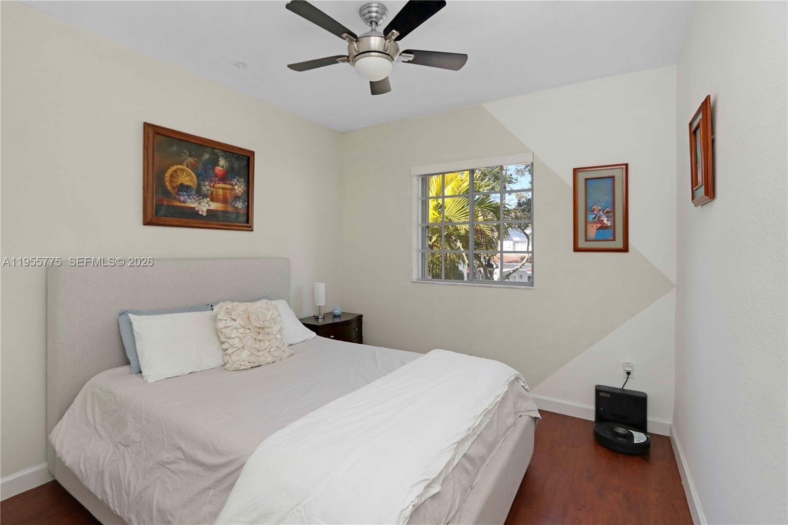 941 Southwest 148th Place Miami, FL 33194 - Photo 12 of 25