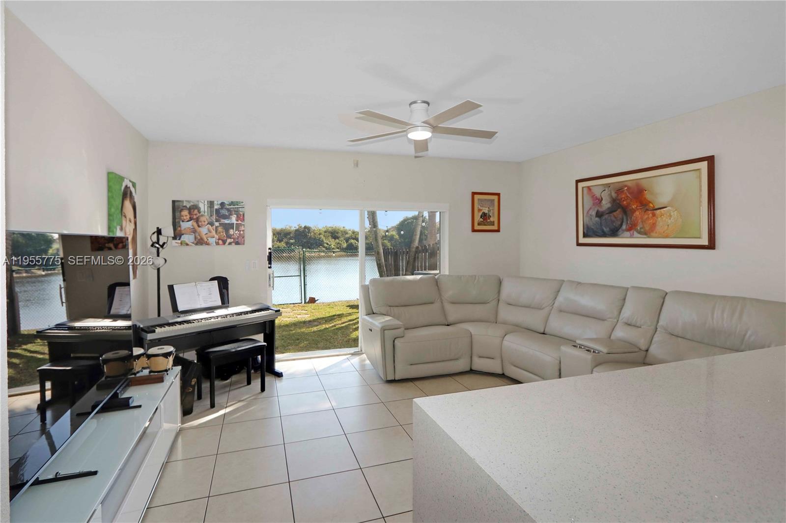 941 Southwest 148th Place Miami, FL 33194 - Photo 8 of 25