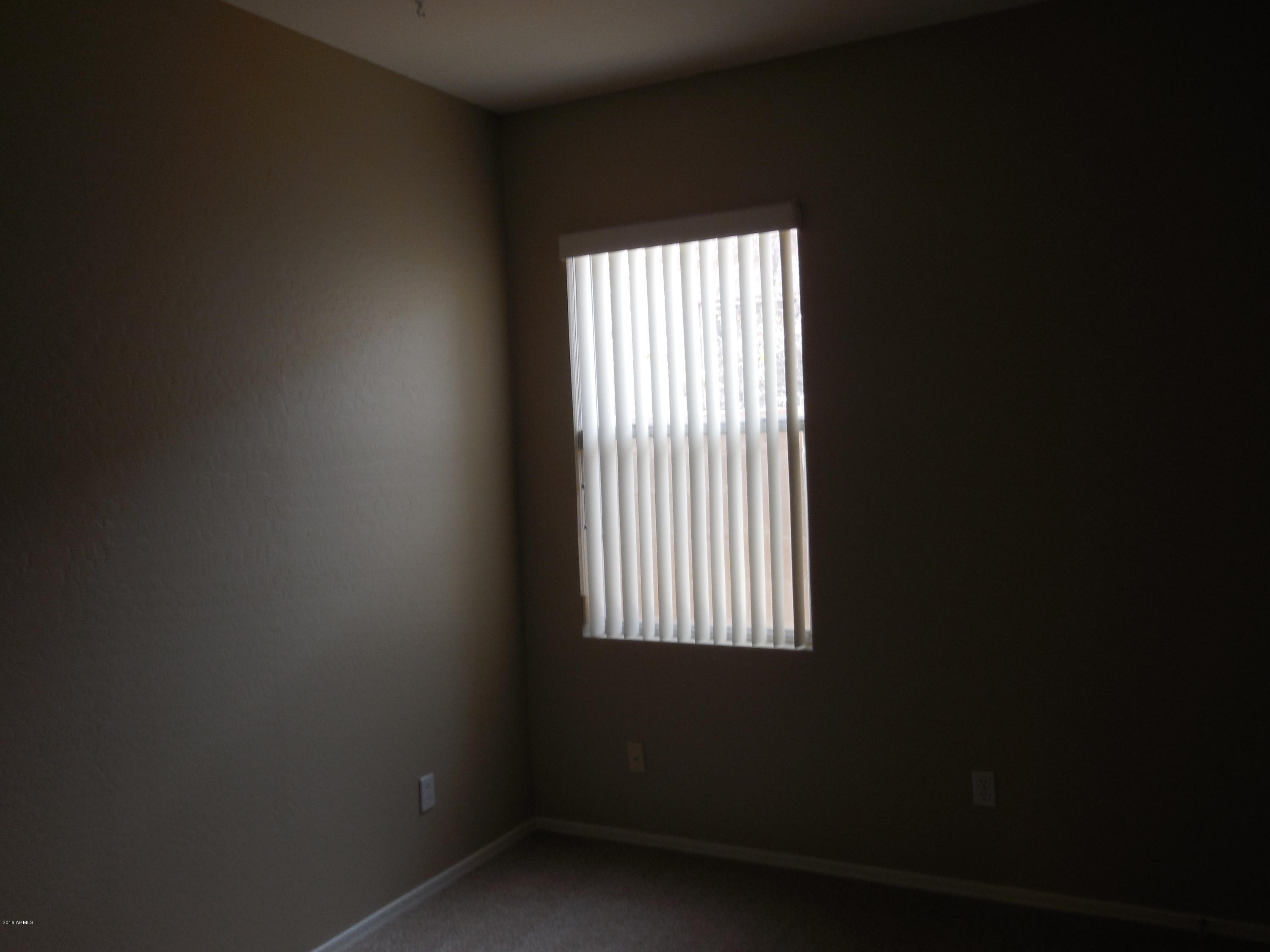 15006 West Wethersfield Road Surprise, AZ 85379 - Photo 12 of 16 Weathersfield 12-14-16 011