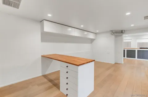 $1,350,000 | 2130-32 B Street, San Diego, CA 92102