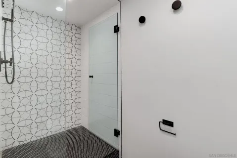 $1,350,000 | 2130-32 B Street, San Diego, CA 92102