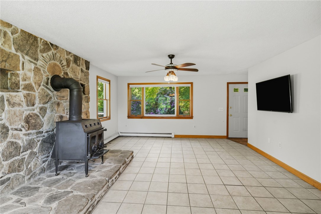 655 Saugatucket Road South Kingstown, RI 02879 - Photo 18 of 50