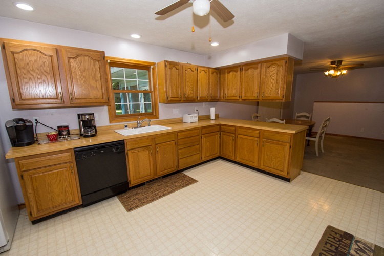 10550 Star Road Osceola, IN 46561 - Photo 5 of 26 Gallery Image 5