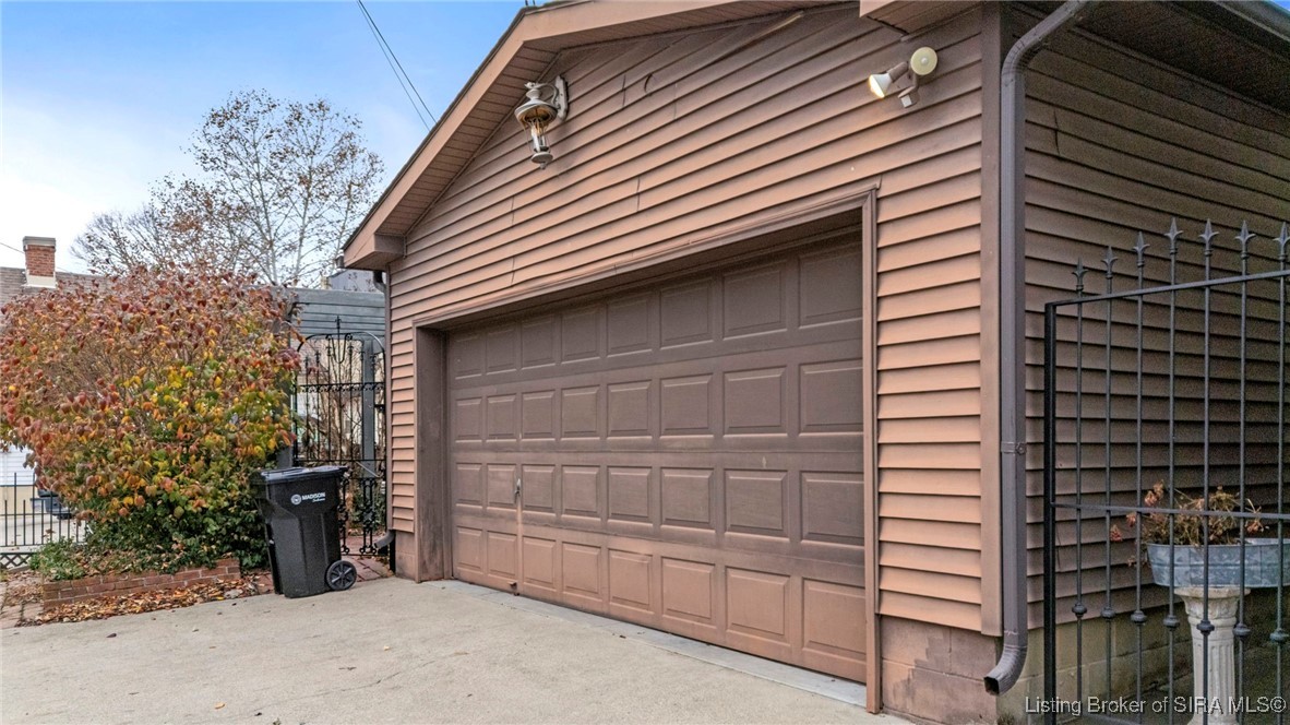 419 West Main Street Madison, IN 47250 - Photo 53 of 57