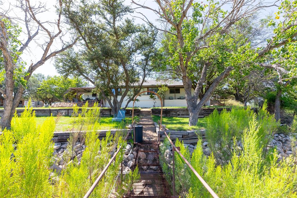 659 Rocky Point Road Blackwell, TX 79506 - Photo 38 of 40