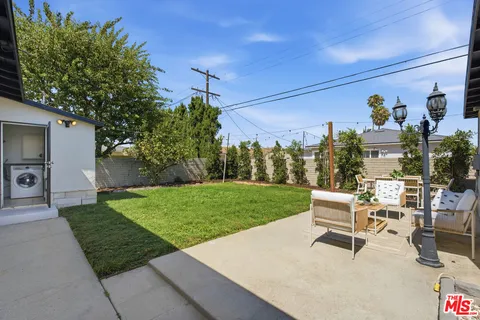 $1,275,000 | 8324 Barnsley Avenue, Los Angeles, CA 90045