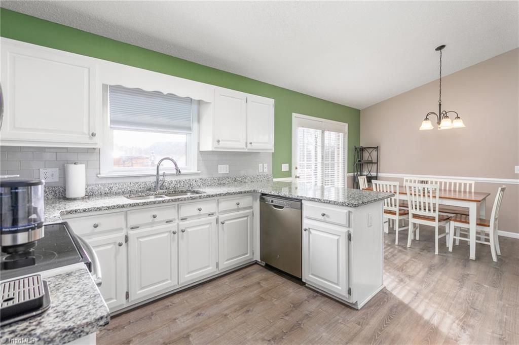 1116 West Old Glencoe Road Burlington, NC 27217 - Photo 14 of 28