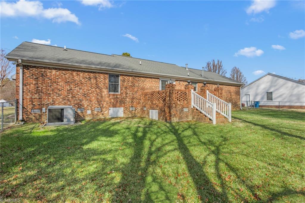 1116 West Old Glencoe Road Burlington, NC 27217 - Photo 26 of 28