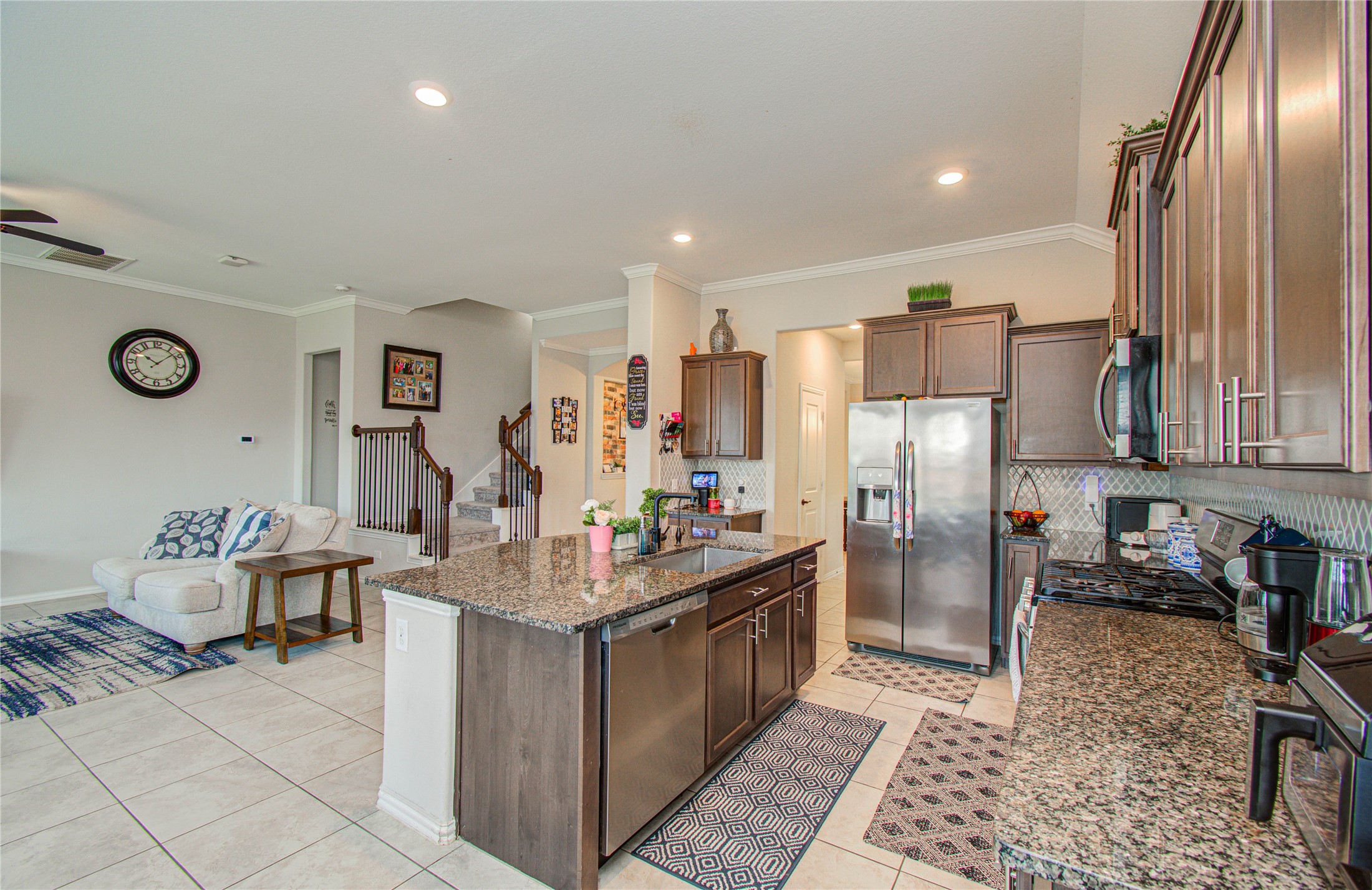 5126 Victory Shores Lane Rosharon, TX 77583 - Photo 17 of 37