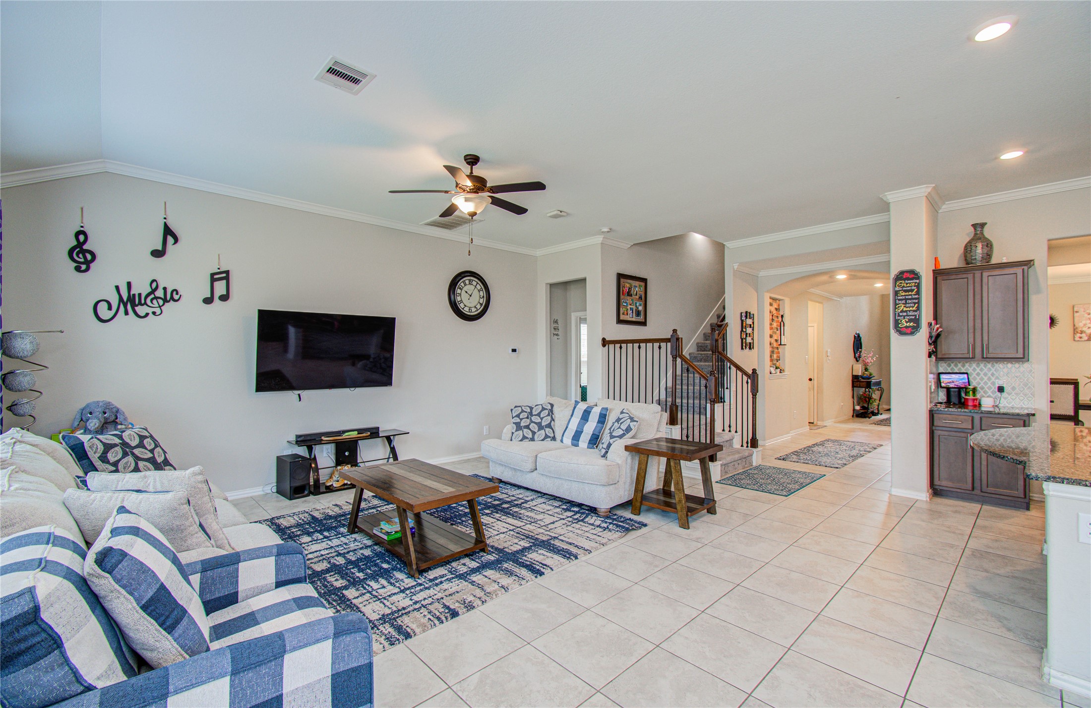 5126 Victory Shores Lane Rosharon, TX 77583 - Photo 7 of 37