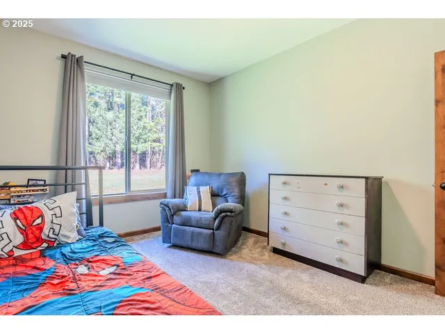 $900,000 | 25125 Southeast Lamar Lane, Eagle Creek, OR 97022