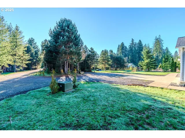$900,000 | 25125 Southeast Lamar Lane, Eagle Creek, OR 97022