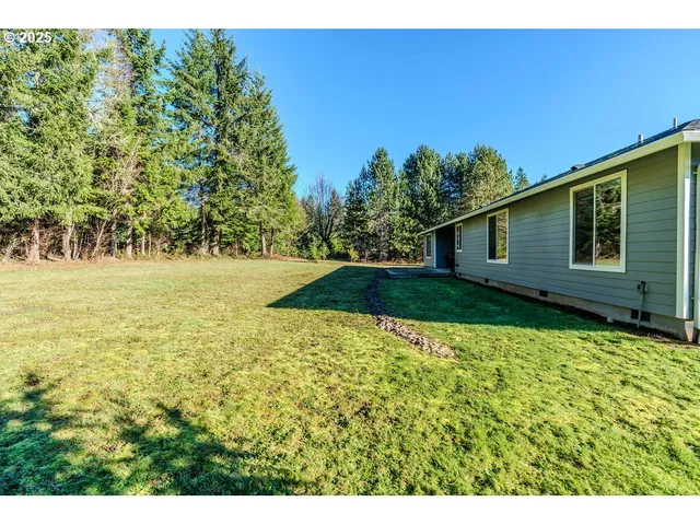 $900,000 | 25125 Southeast Lamar Lane, Eagle Creek, OR 97022