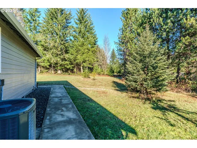 $900,000 | 25125 Southeast Lamar Lane, Eagle Creek, OR 97022