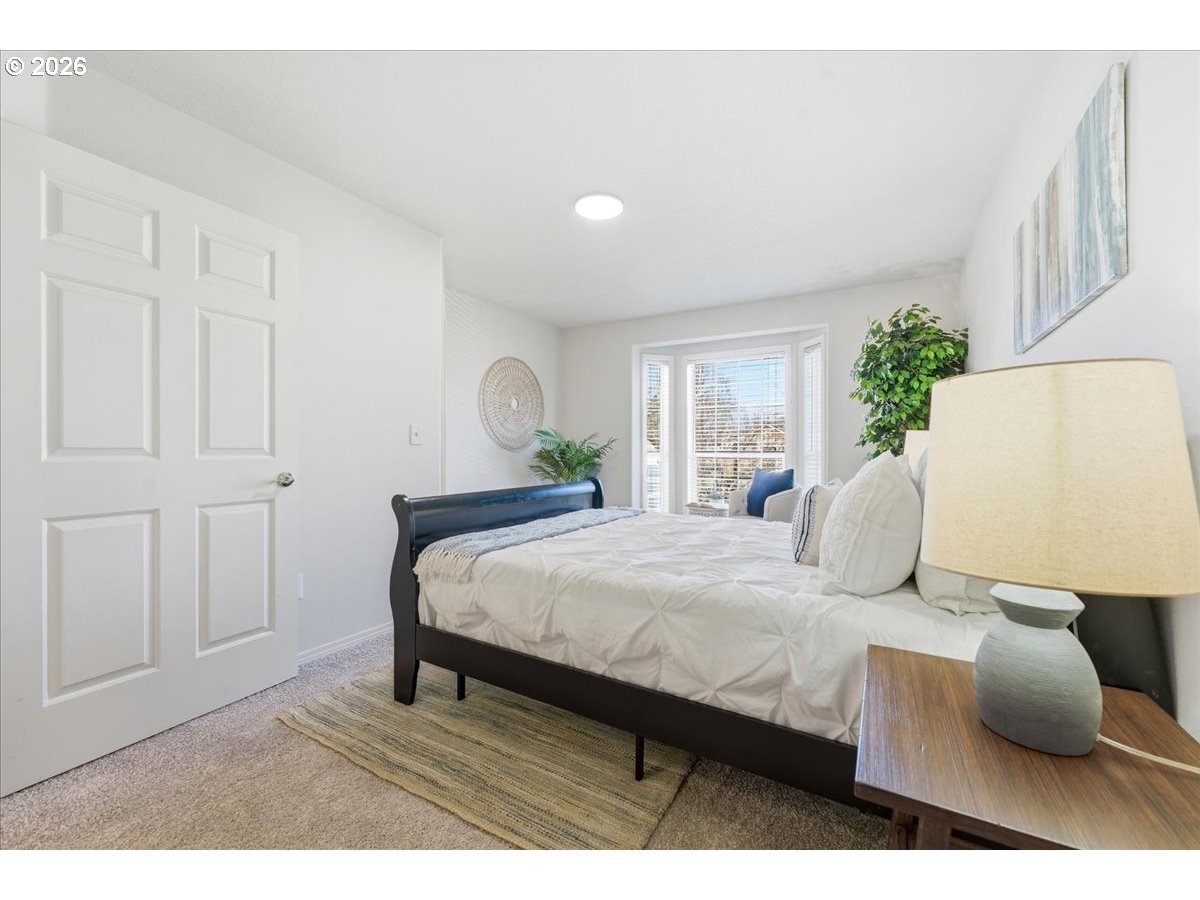 10321 Southwest Denney Road Beaverton, OR 97008 - Photo 21 of 46 Primary Bedroom