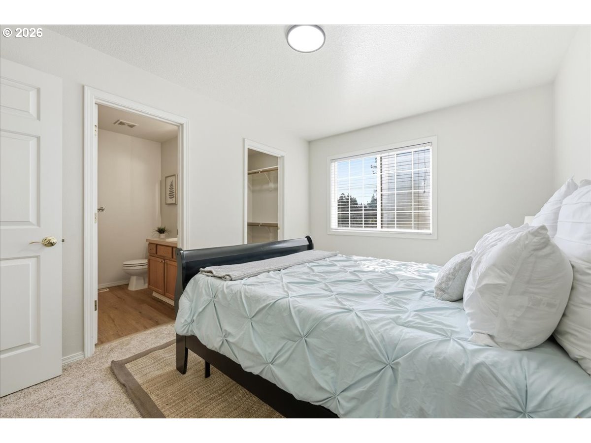 10321 Southwest Denney Road Beaverton, OR 97008 - Photo 29 of 46 Bedroom