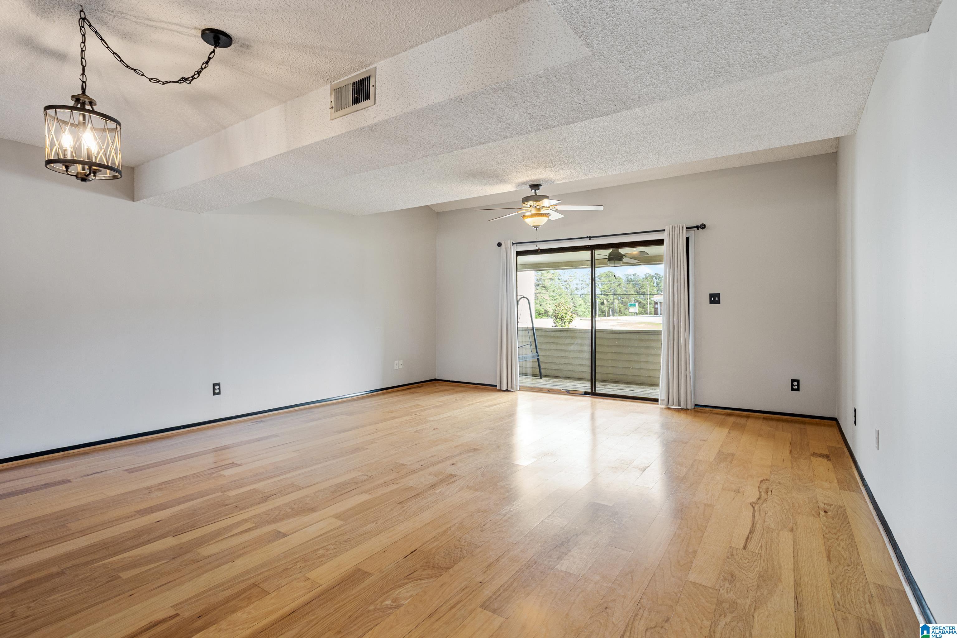 304 Running Brook Road, Unit 304 Hoover, AL 35226 - Photo 2 of 28 Gallery Image 2