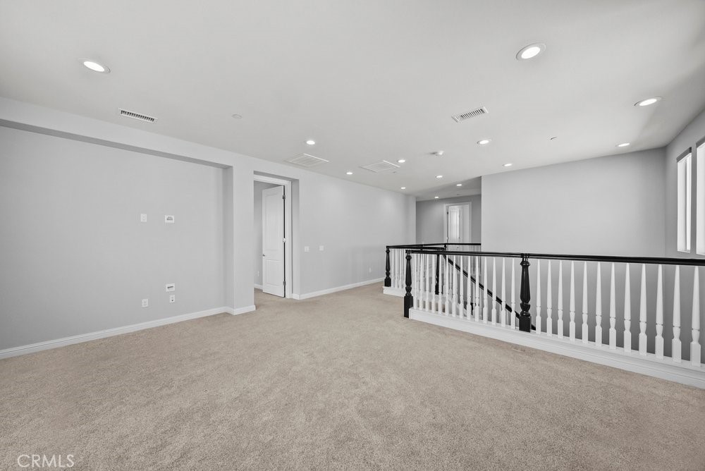 20752 Spruce Circle Porter Ranch, CA 91326 - Photo 30 of 66 Gallery Image 30