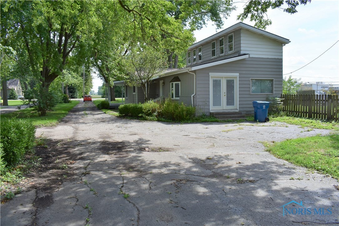30905 Drouillard Road Walbridge, OH 43465 - Photo 34 of 36 Gallery Image 34