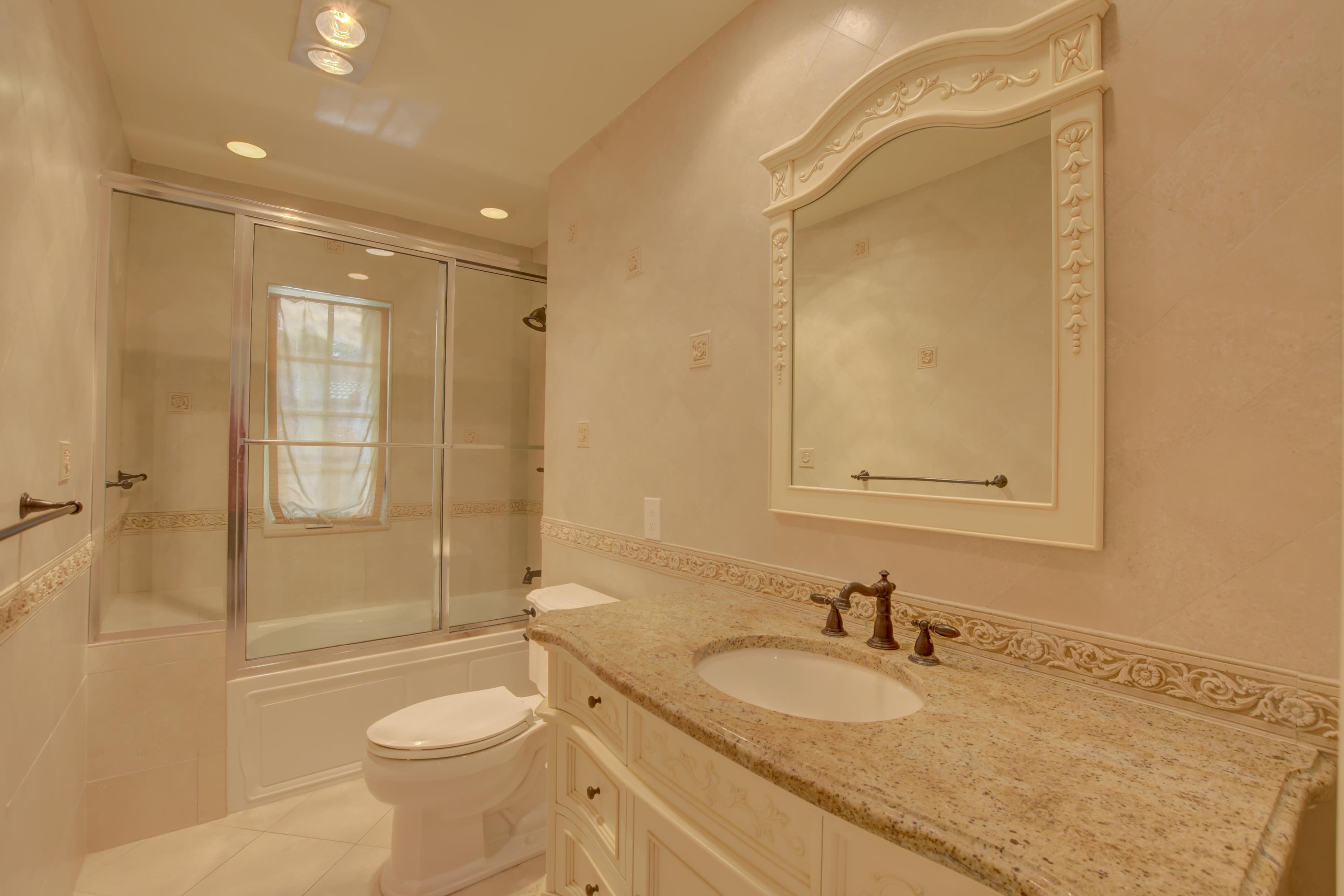 885 Northwest 7th Street Boca Raton, FL 33486 - Photo 25 of 36 guest bathroom