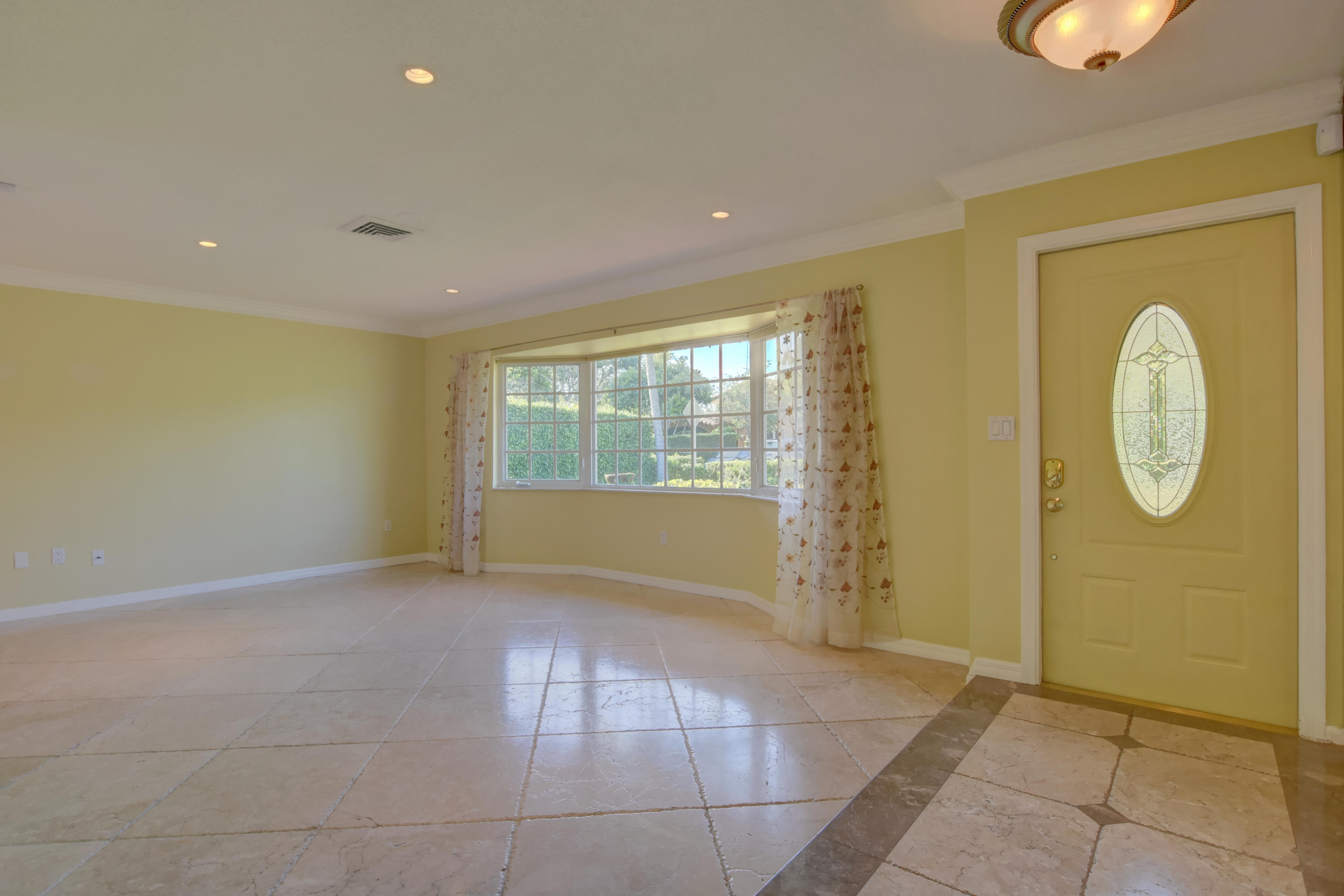 885 Northwest 7th Street Boca Raton, FL 33486 - Photo 4 of 36 entry