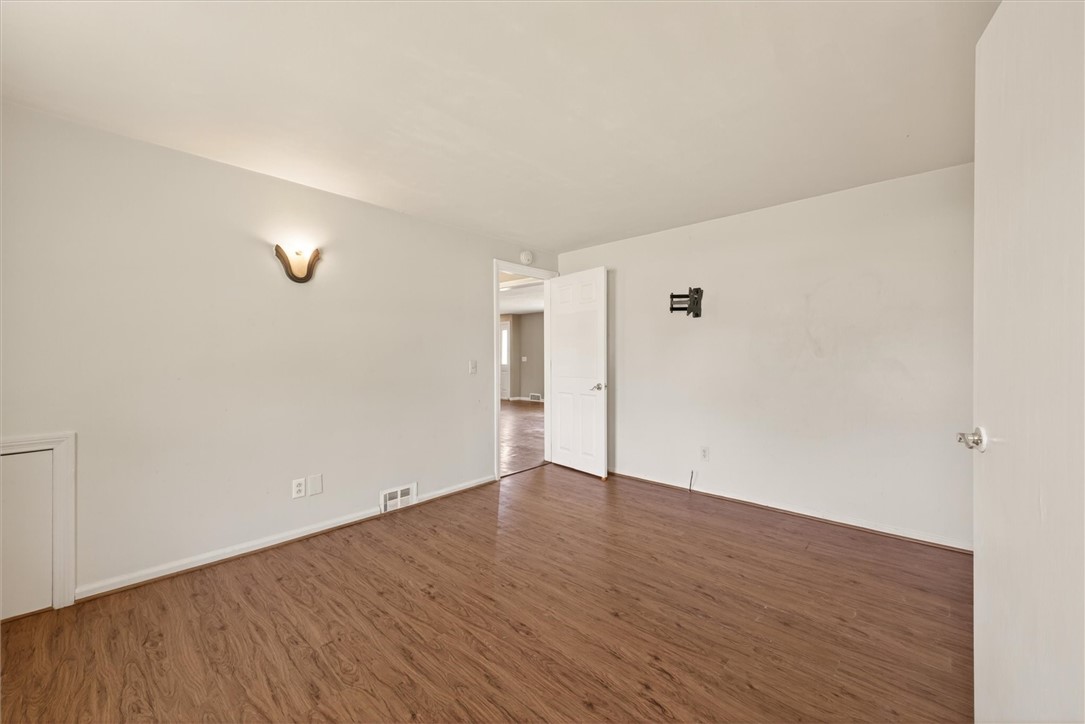 3000 English Road Greece, NY 14626 - Photo 25 of 36